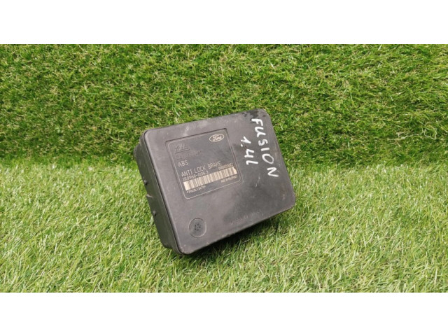 Блок АБС 2S612M110CE, D351437A0B Ford Fiesta 2002-2005 года