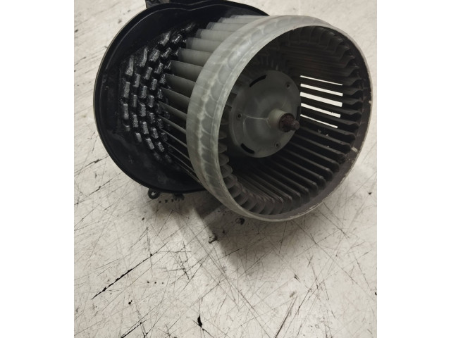 Вентилятор печки Volvo V70