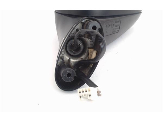 Зеркало электрическое Mitsubishi Carisma 1996 - 1999 года