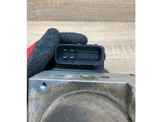 Блок АБС MR475997, 045001774 Mitsubishi Galant 1997 - 2003 года