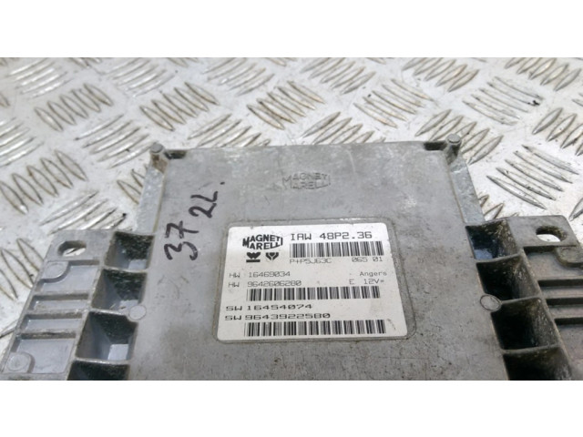Блок управления двигателя 9643922580 Peugeot 307