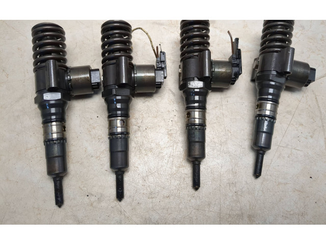 Форсунка 0414720404 Audi A3 S3 A3 Sportback 8P CAYC