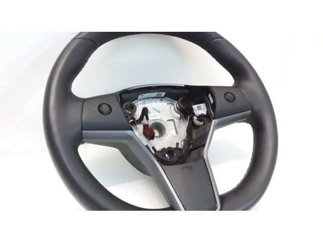 Руль Tesla Model 3 2017- года 110532400H, 108568200B
