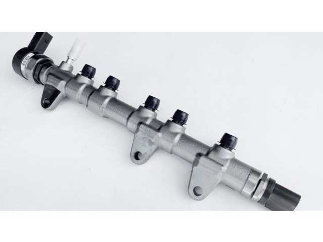 Магистральная трубка топлива