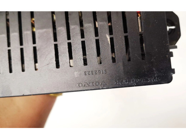 Блок предохранителей 9162323, 9162323 Volvo V70