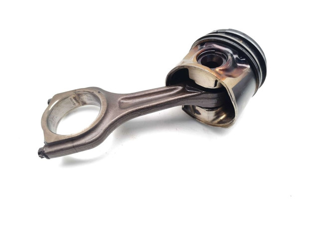 Píst HR12DE Nissan Micra HR12DE