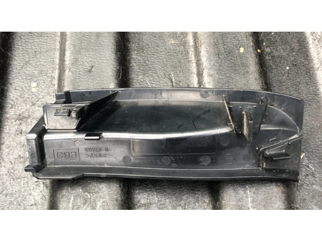 Отделка (ленточка) заднего фонаря