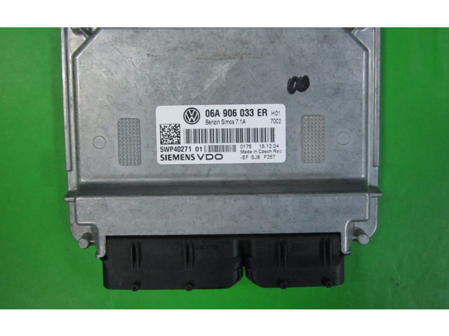 Řídící jednotka 06A906033ER, 5WP40271   Volkswagen Caddy 2004