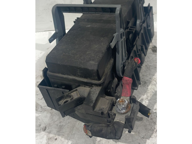 Блок предохранителей    Fiat Freemont    