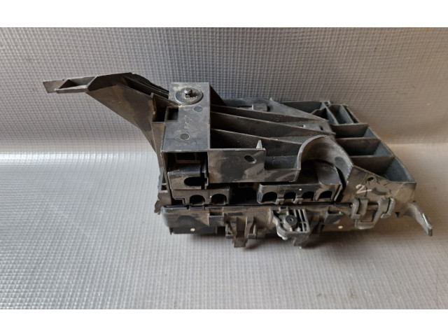 Блок предохранителей DG9T14A301AC, DG9T14A075AA   Ford Fusion II    