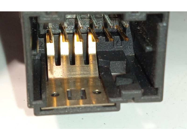 Подушка безопасности водителя 5G0955711C, 5G0955711C Volkswagen Touran III