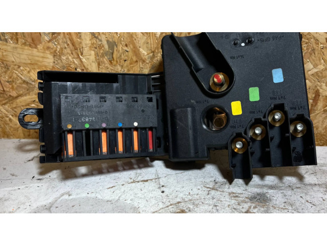 Узел подключения плюсовых проводов