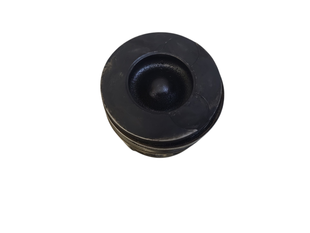  Поршень    Volvo V70  