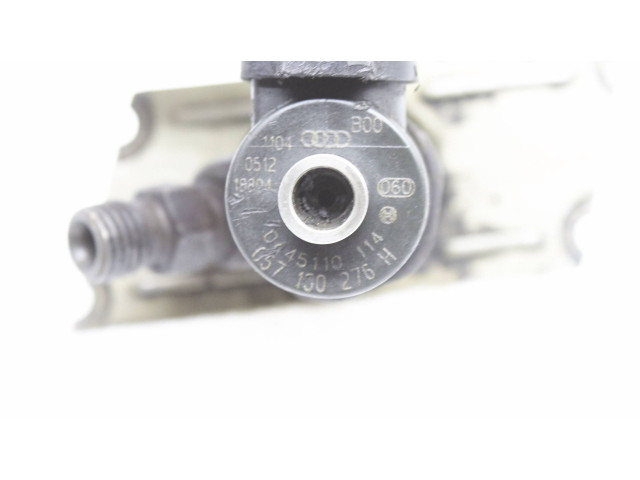 Vstřikovač 0445110114, 057130276h Audi A8 S8 D2 4D