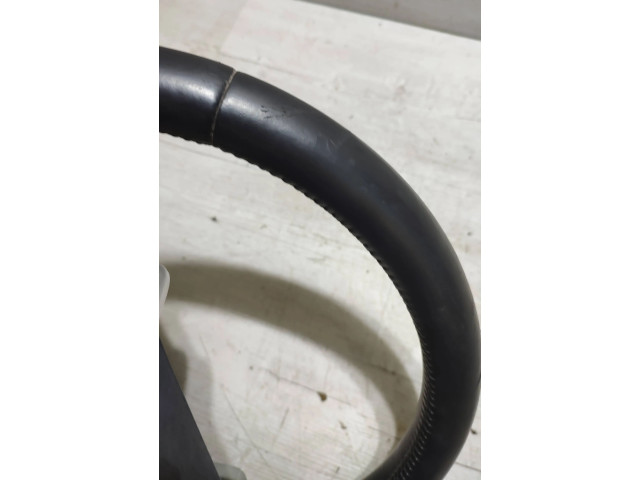 Руль Fiat Freemont   -  года 68064791AD      