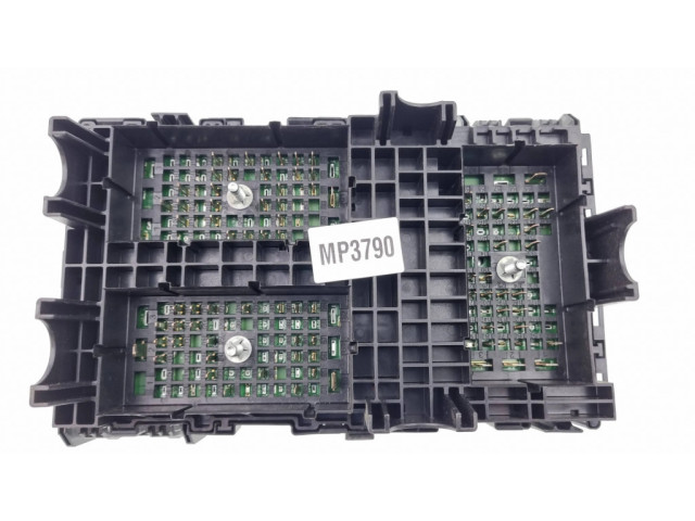 Pojistková skříňka 68233193AD, P68233193ADA Chrysler Pacifica 2018