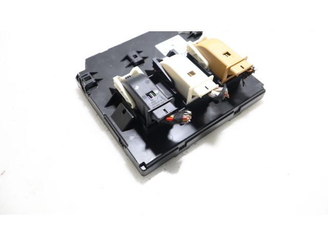 Блок комфорта Volkswagen Jetta VI