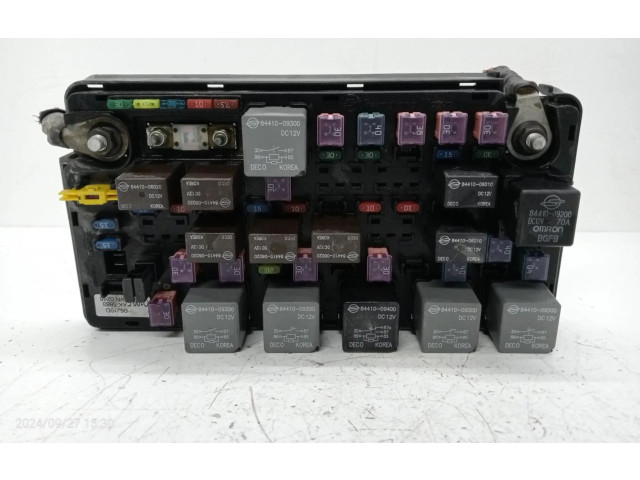 Блок предохранителей 8239032021 SsangYong Actyon sports I