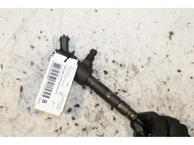 Форсунка     Fiat Bravo для бензинового двигателя  1.4