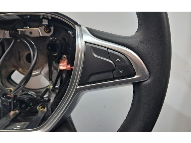 Руль Dacia Duster II 2017 - 2024 года 484000770R