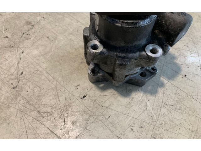 Насос усилителя руля 2006-2008   Audi A4 S4 B6 8E 8H