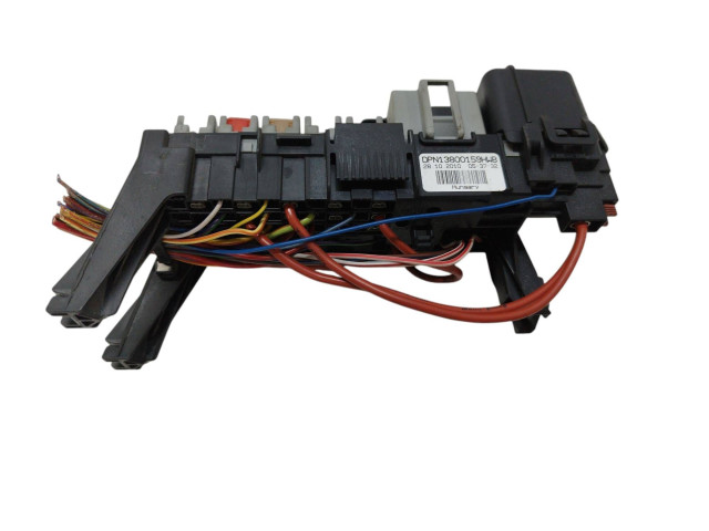 Блок предохранителей 30659288 Volvo S60