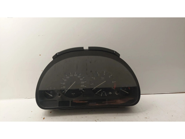 Přístrojová deska BMW 5 E39 2000 62116906124, 11000878414