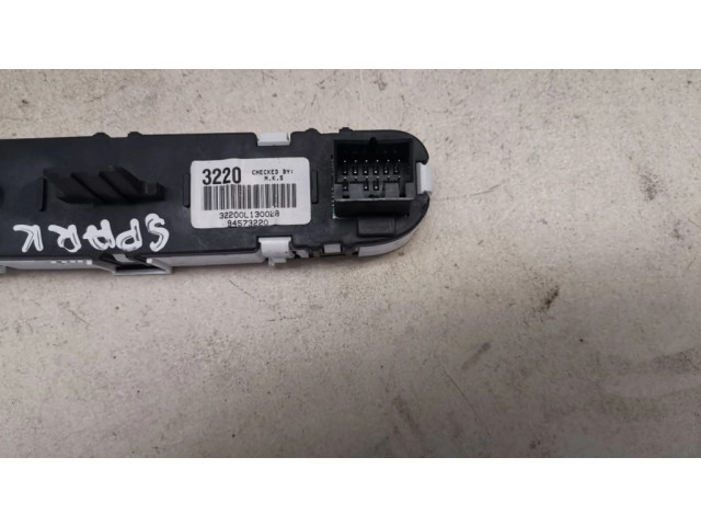 Дисплей    94573220   Chevrolet Spark