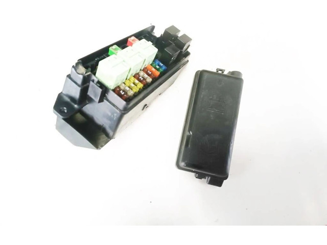 Pojistková skříňka Mini Cooper Countryman R60 2011