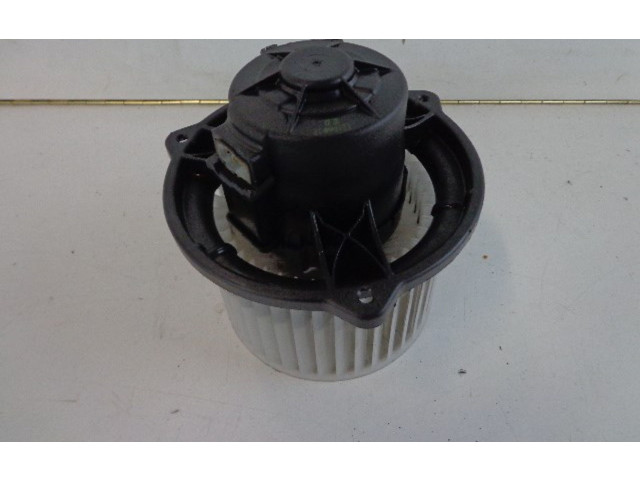 Вентилятор печки KIA Pro Cee'd I