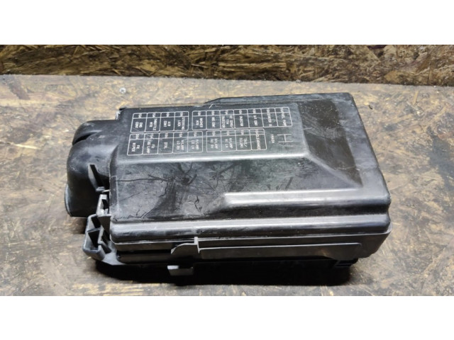 Блок предохранителей  284B9JK000, 7154923030   Infiniti Q70 Y51    