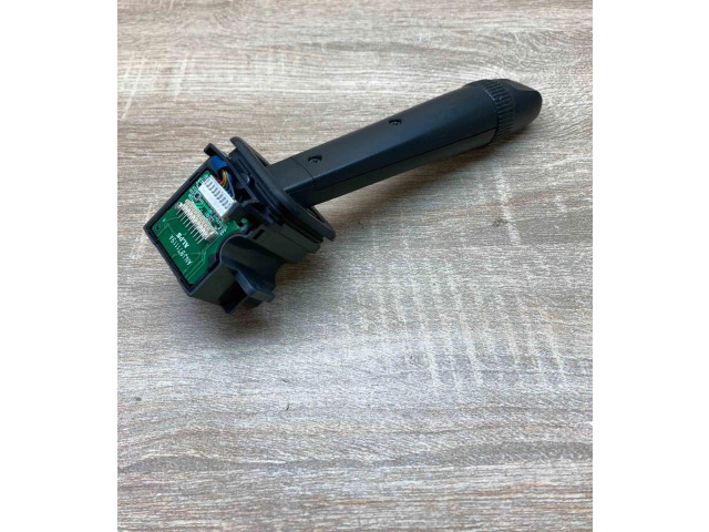 Ручка стеклоочистителей 30768100   Volvo XC90