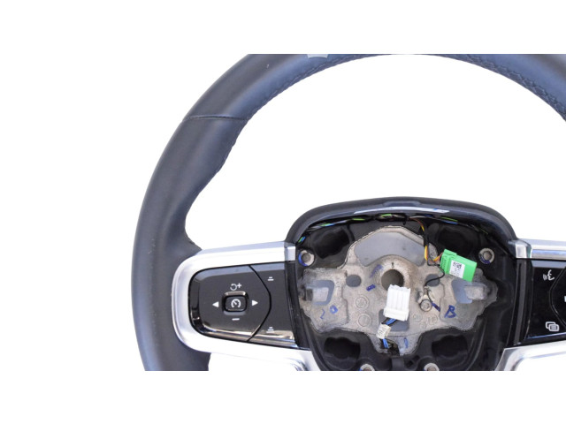 Руль Polestar 2 2020 - года 32333823, P32333823