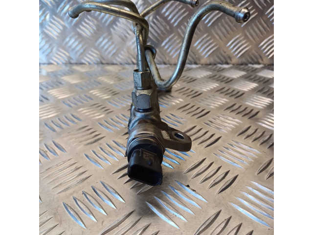 Топливная рампа 55215208, 947111   Suzuki SX4 2.0  для двигателя D20AA