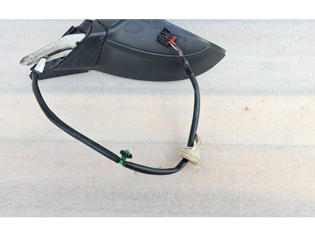 Зеркало электрическое Volkswagen Golf VII 2013 - 2019 года