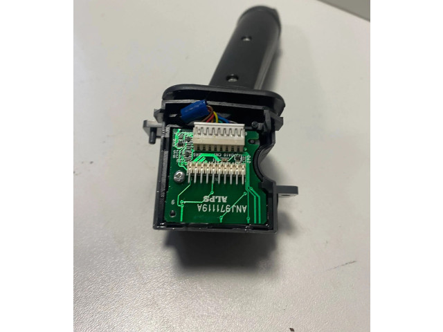 Ручка стеклоочистителей 30669739, 04W25D Volvo S60