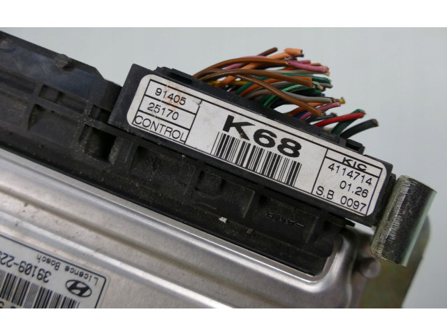 Řídící jednotka 3910922527 Hyundai Accent 1995