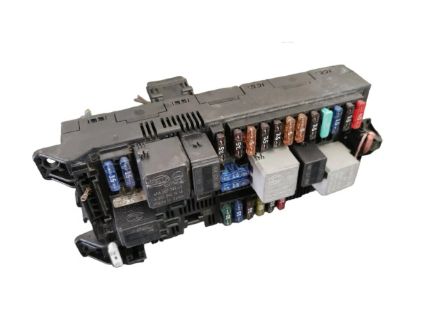 Блок предохранителей 0035455901, 003545590105 Mercedes-Benz E W211