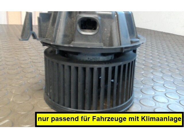 Вентилятор радиатора     6001547487, 272106020R    Dacia Logan I 