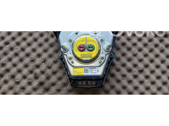 Руль Volvo C30 2010 - 2013 года PV55150060, P31332807