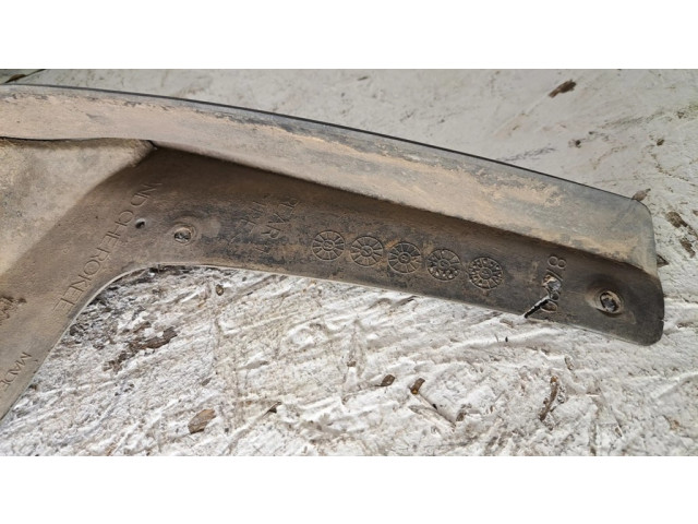 Задний брызговик