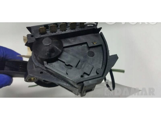 Ручка стеклоочистителей 9518226   Saab 9000 CS