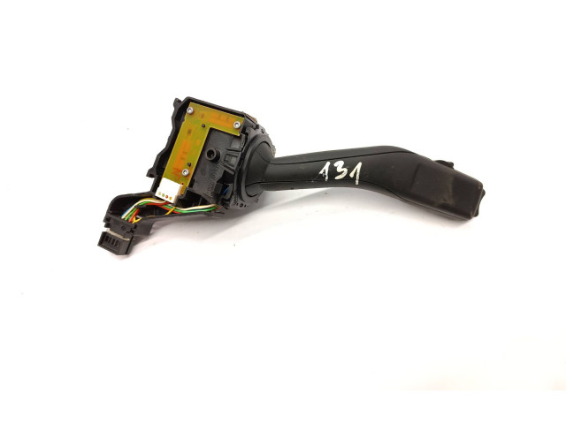 Ручка поворотов/ фонарей 1K0953513F, 1K0953513A   Skoda Octavia Mk2 (1Z)