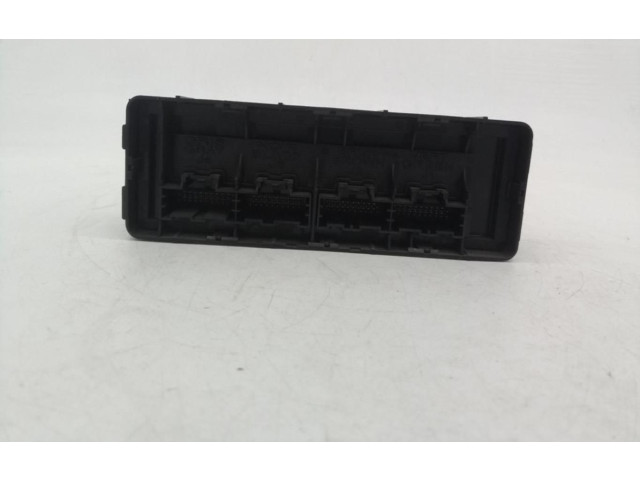 Блок управления двигателя 13505748   Chevrolet Cruze