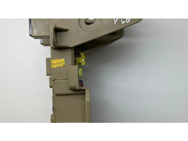 Блок предохранителей 82201FJ211, 805134   Subaru Forester SJ    