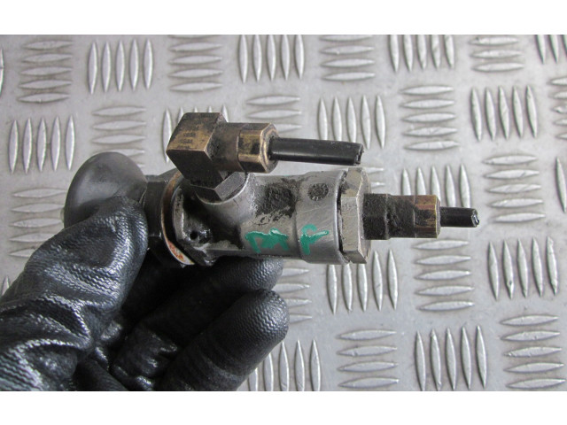 Топливный насос 4630220210 Jaguar XF - года