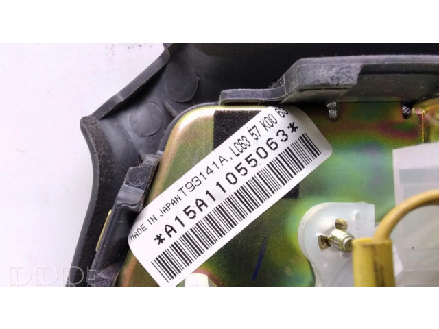 Подушка безопасности водителя LC63K0063, T93141A   Mazda Premacy