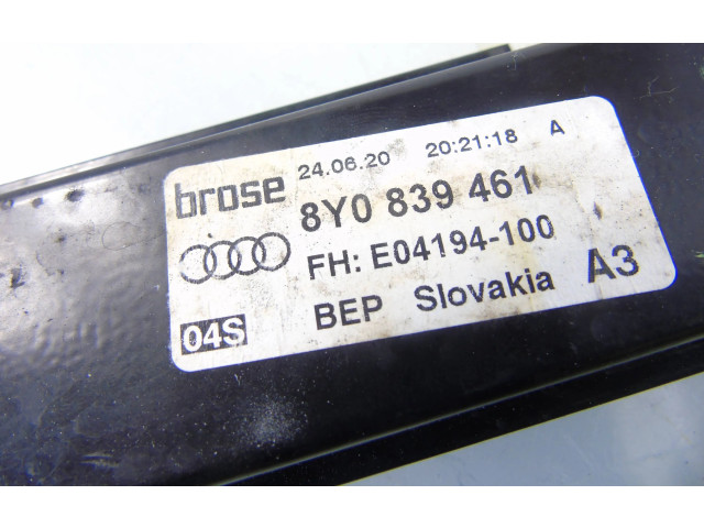 Přístrojová deska Audi A3 8Y 2020 8Y0839461