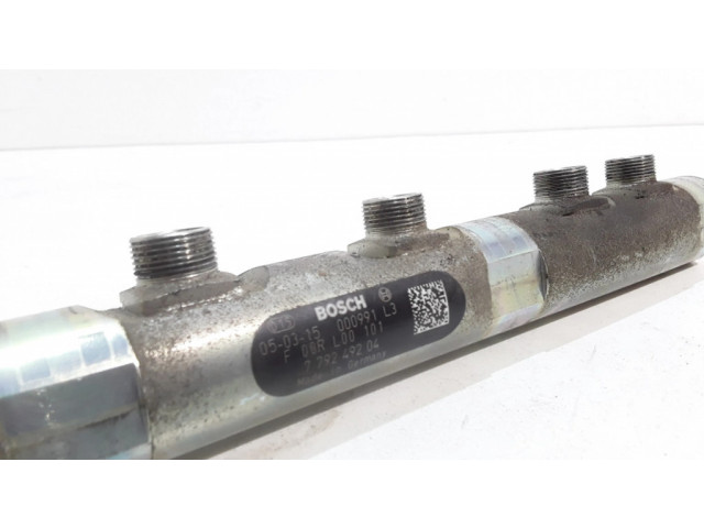 Vstřikovací lišta 7792492 BMW 7 E65 E66 pro naftový motor 4.5 M67n