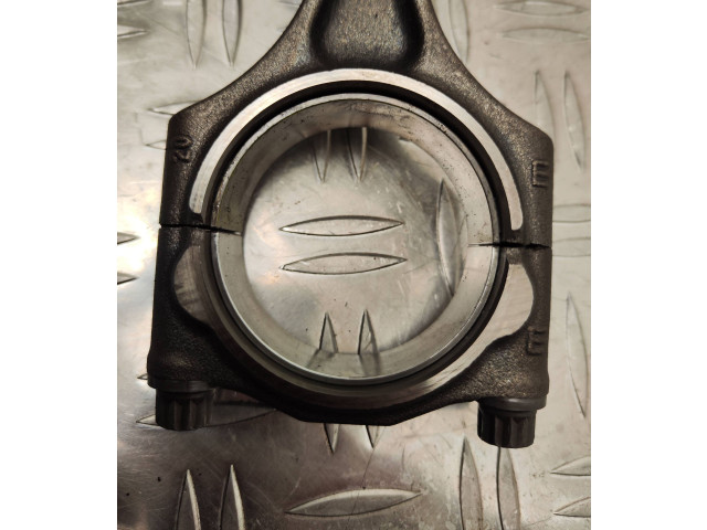  Поршень с шатуном D5244T11 81l123  Volvo XC60  